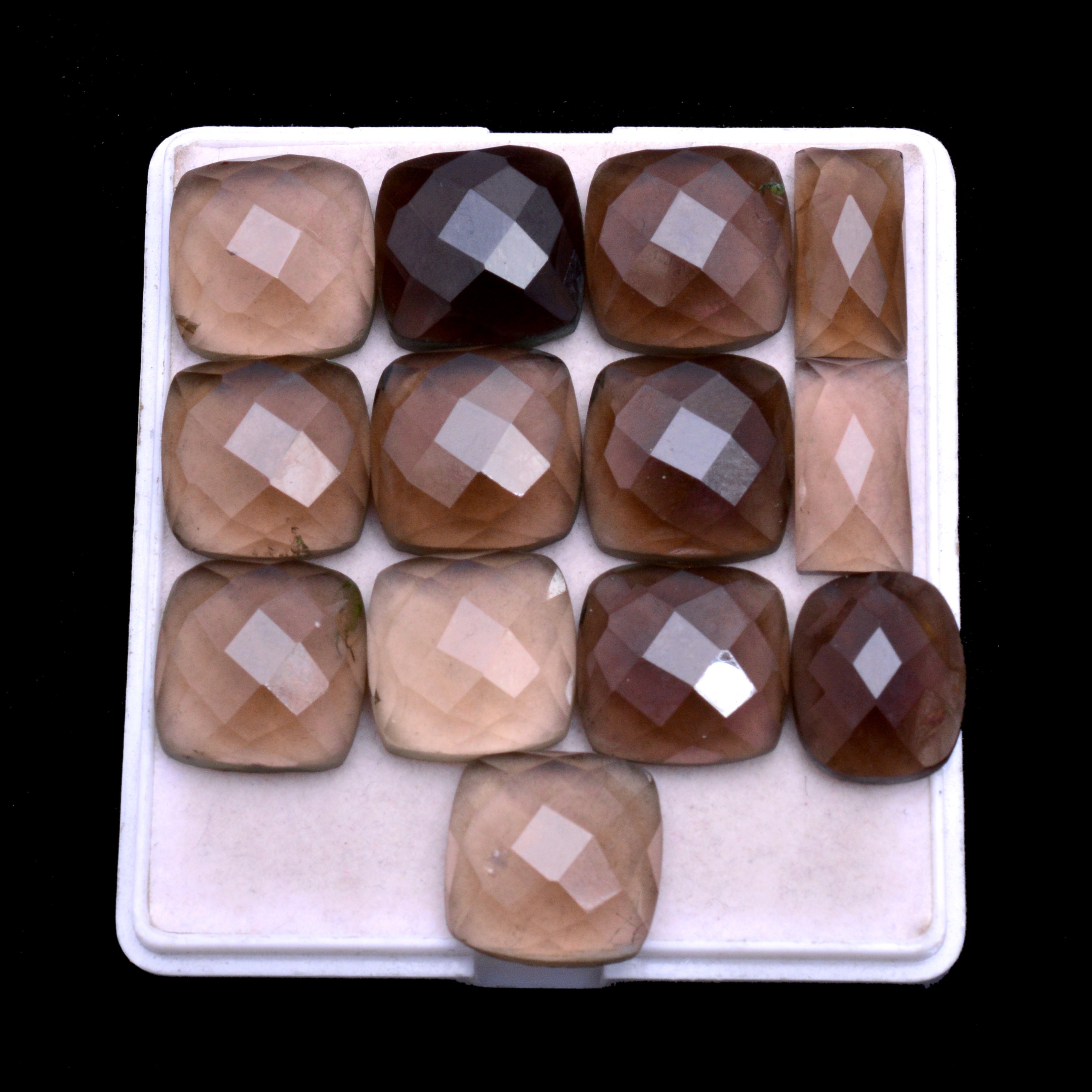 AAA スモーキークォーツ宝石 | 15 x 15 mm ファセットクッション