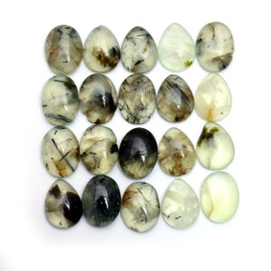 Pedra Prehnita AAA. Pedra preciosa solta de cabochão de prehnite suave. Lote de atacado prehnita. Cristais de cura de pedras preciosas prehnite de tamanho misto