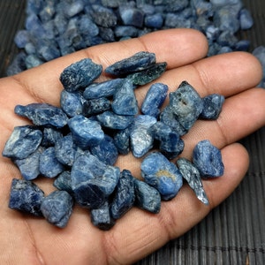 5 Pieces Blue Sapphire 10-18 MM Raw,Natural Blue Sapphire Raw Rough Gemstone, Blue Sapphire Raw Stone, Semi Precious Gemstone Sapphire Rough