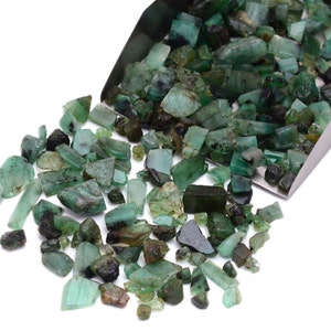 50 karaat smaragd onbewerkt ruw 2 mm tot 10 mm ruwe edelsteen/smaragd kristal/smaragd rauwe edelsteen/healing smaragd/smaragd onbehandeld ruw