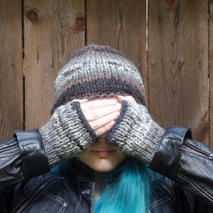 Knitting Pattern - Easy Knit Mitts - Quick and Easy Fingerless Mitts Pattern - Beginner - Adult - Teen - Thick and Comfy