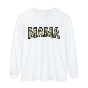 Womens Comfort Colors Vintage Duck Camo MAMA Long Sleeve Shirt