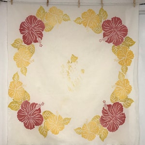 Vintage 1950s “Aloha from Hawaii U.S.A.” Souvenir Tablecloth, Yellow and Red, Hibiscus, Square