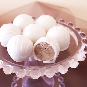 Banana Cake Bites, Banana Cake Balls, Designer Desserts, Banana Cake Truffles, 1 Dozen
