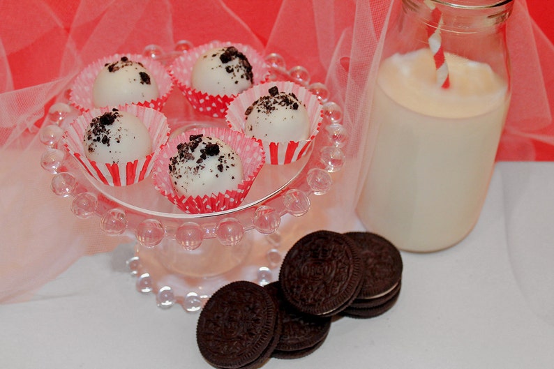 Oreo Chocolate Covered Truffles Oreo Cake Bites World Famous image 2