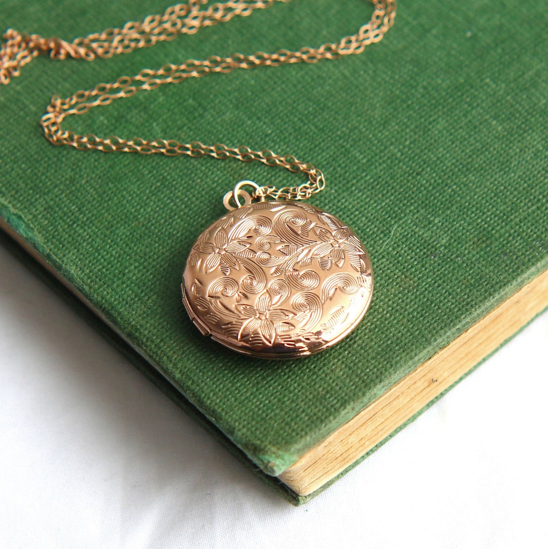 Locket Necklace Locket Pendant Gold Locket Necklace Gold Etsy