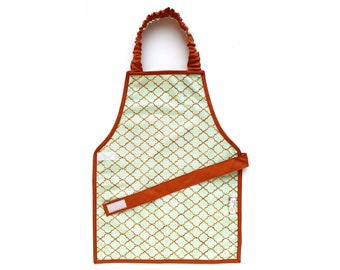 1-12 Waterresistant Montessori apron - waterresistant cotton OEKO TEX- vintage moroccan tiles mint - toddler kid - The best Montessori apron