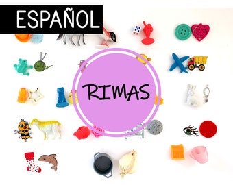 Parejas que riman cesta de miniaturas objetos Montessori lenguaje