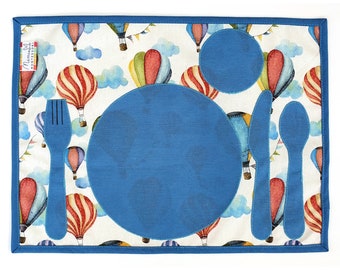 handmade - Montessori placemat - waterresistent table setting placemat - toddler - waterproof - watercolor hot-air balloons