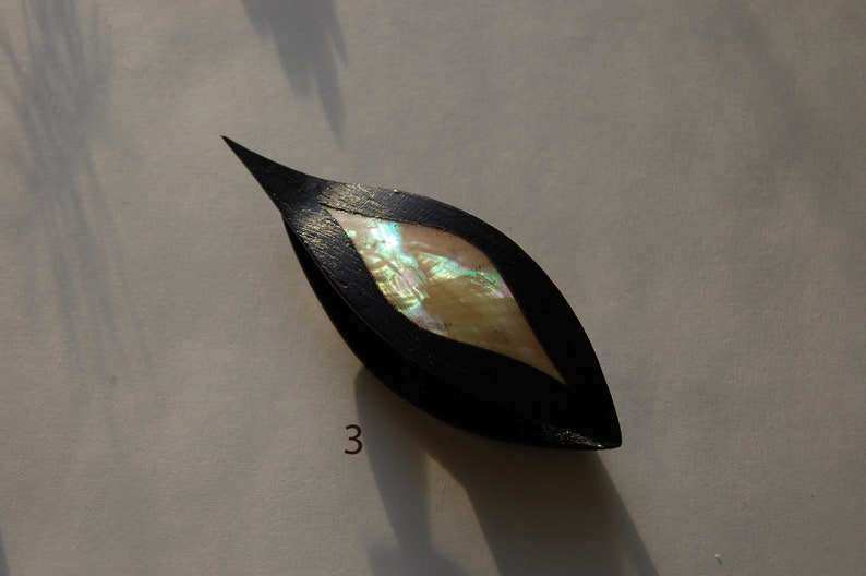 Wooden Tatting Shuttle Hand Made in Black Wood With Pick /& MOP Inlay