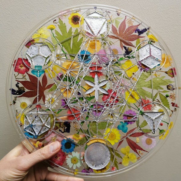 PLATONIC SOLIDS CRYSTAL Grid, Floral Reiki Charging Board, Sacred Geometry, Silver Metatron's Cube Carved Detailed Design, Extra Large 30cm