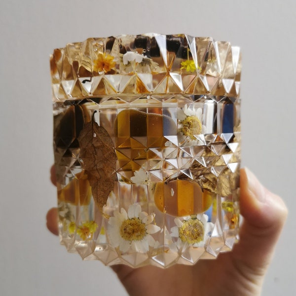 Apotheker-Vorratsglas, Anpassbare Farben, Natürliche Einschlüsse / Bio-Glitzer, Personalisierter Badezimmertopf mit Deckel, Eco-Harz-Schnitt-Kristalldesign
