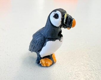 black white ODD bird Ceramic bead Peru Vintage FREE SHIPPING