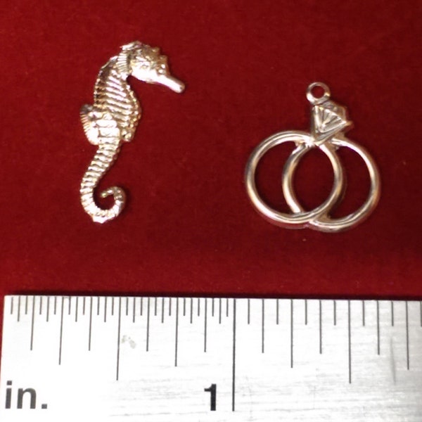 Set of 10 Silver Seahorse or Wedding Ring Charms, Perfect for Invitations, Place Cards, Table Numbers, Favors, Weddings, Parties, Showers