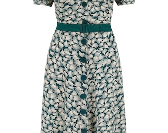 La robe chemisier "Charlene" en imprimé vert Whisp, véritable style vintage des années 1950