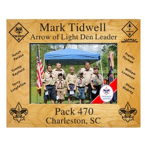 Scout Leader Plaque Frame - Arrow of Light Leader with Scout Rank Insignia and Scout Names - BSA Licensed - 4 x 6, 5 x 7, or 8 x 10
