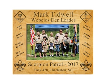 Webelos Den Leader Plaque Frame - Cub Scout and Webelos Emblem + Names - 4X6, 5X7, or 8X10 Laser Engraved Alder - Officially Licensed