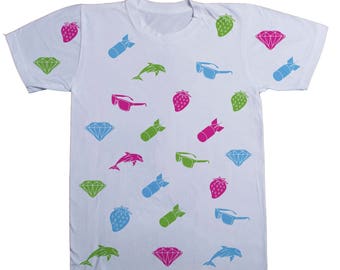 Funk Pattern T-Shirt, Diamond Dolphin Berry Bomb Glasses