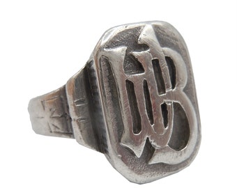 Silver signet ring Monogram W.B. RG53
