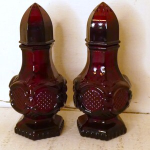 Vintage AVON Cape Cod Ruby Red Glass Salt and Pepper Shakers - Etsy