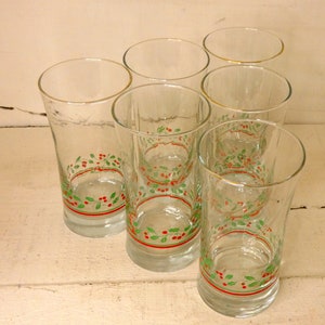 Vintage Arby&#39;s 1984 Christmas Collection Holly & Berries highball glasses -set of 6