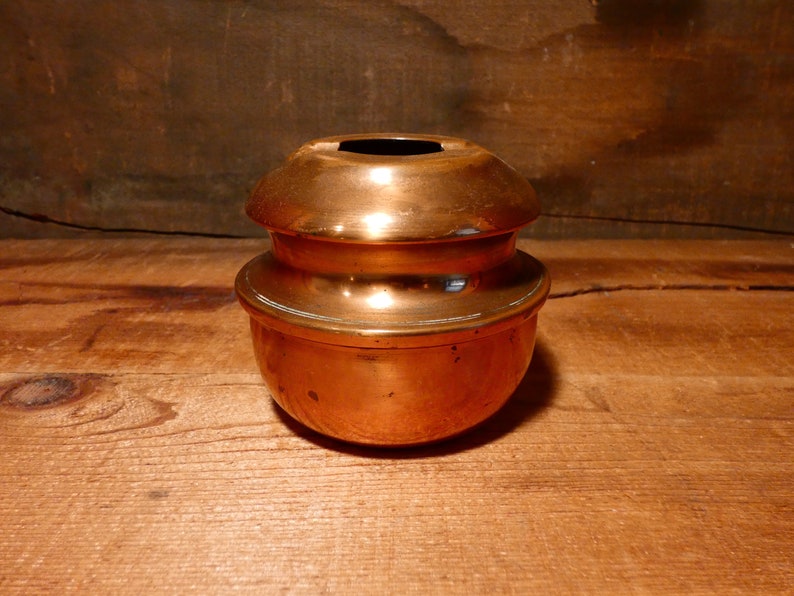 Vintage copper spittoon ashtray