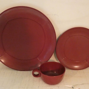 Vintage Coronado Ware cranberry melamine dishes- 8 piece set