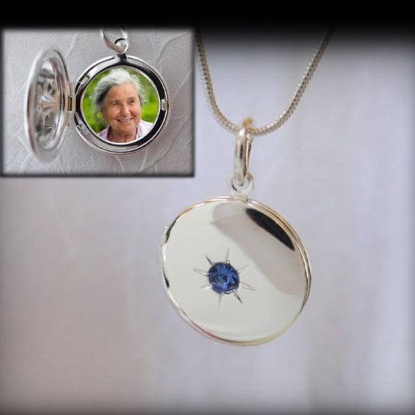 Small locket with 1 photo