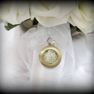 White Flowers Bridal Locket for Wedding - Flower Girl Bouquet or Bride Bouquet