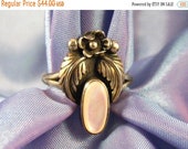 20 OFF Vintage Ring Sterling Native American Silver Pink Mother of Pearl 1970s Size 5 Retro Southwestern Leaf Statement Tribal 658