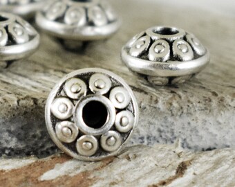 Silver Plated Ethnic Style Beads 7x4mm, Bali Style Spacer Beads, Antique Silver Beads with 1.5mm hole, Flower Pattern Washer Beads, 5 pcs