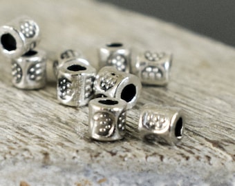 Antique Silver Tube Beads 3mm, Flower Pattern Spacer beads, Rondelle Beads, Bead hole 1.5mm, Metal Beads, Jewelry Supplies, 15 pieces