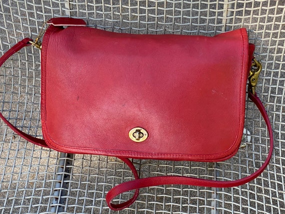 Vintage Red Leather Coach Crossbody Purse Cashin T