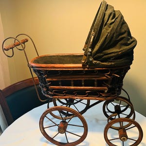Vintage Antique Victorian Baby Doll Carriage Stroller Buggy Wicker Wood & Steel
