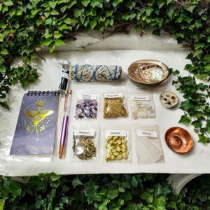 Full Moon Ritual Kit - Witchcraft - Crystals, Herbs, Tools ...