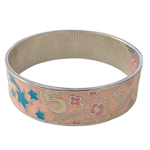 CHANEL　バングル　 フラワー AUTH Chanel Camellia Flower Silver Metal Pink Enamel Logo