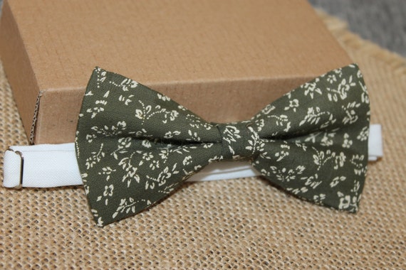 Green Floral Pre-tied Bow Tie Men Women Bow Tie Country | Etsy