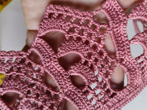 Vintage Handmade Crochet Collar, Pink Cotton Neck… - image 8