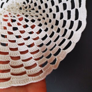Hand Crochet Doily, White Handmade Doily, Table runner center, Vintage Cotton crocheted doily | Vintage Textile Home décor Province