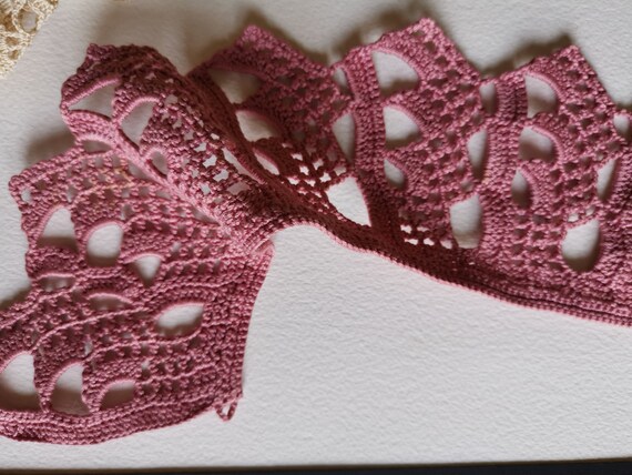 Vintage Handmade Crochet Collar, Pink Cotton Neck… - image 3
