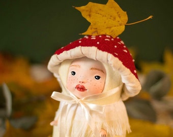 Svampkonstdocka - Amanita muscaria-figur