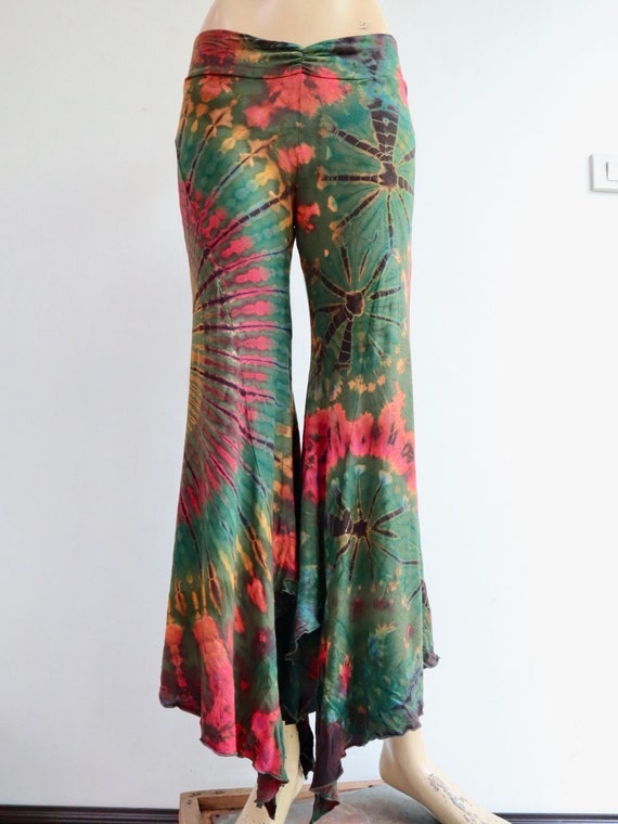 Ozz On flare tie dye design pants
