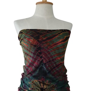 Top typu Tie Dye Tube, Wielokolorowy krótki top, Moda damska, Odzież festiwalowa, Moda hipisowska, Ręcznie robiony, top do jogi, strój festiwalowy,