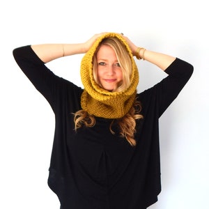 Knitting Pattern Chunky Knit Cowl Knit Scarf Neck Warmer Chunky Snood Color Block Infinity Cowl Scarf image 3