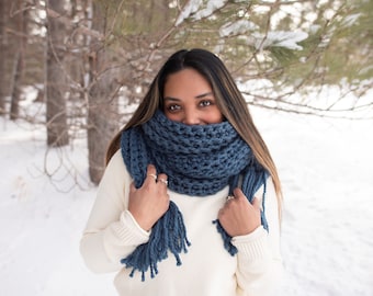 Chunky Knit Scarf - Giant Scarf - Open Ended Scarf - Chunky Scarf - THE TUNDRA - Extra Long Wool Blend Custom Colors - Long Fringe