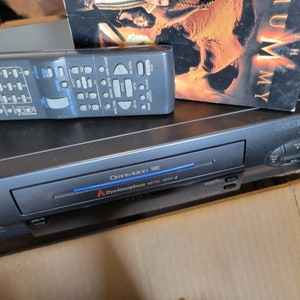 Vhs vidéo player -  Canada