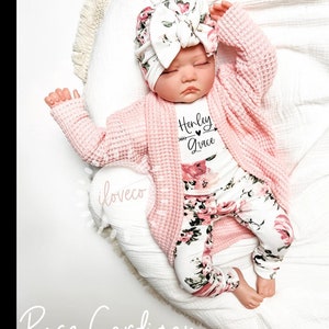 Handmade Baby Girl Outfit / Baby Rose Pink Cardigan / Photo Outfit / Baby Girl Gift / Handmade Floral Leggings / Cardigan image 7