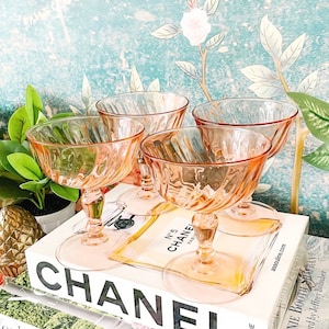 Vintage French Champagne Coupes, Arcoroc Rosaline Pink Swirl Glasses, Champagne Glasses, Dessert Coupes