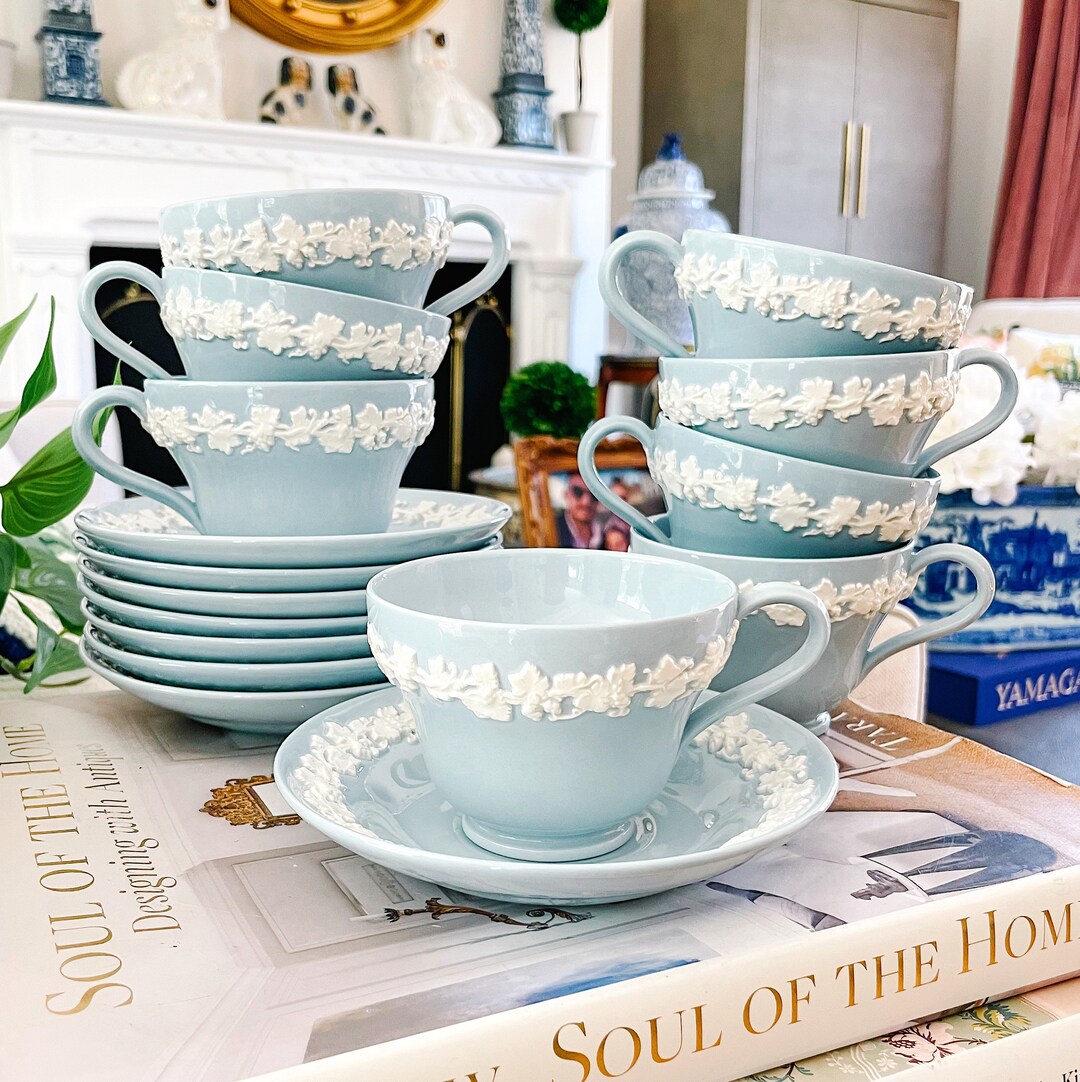 Wedgwood Queensware Cream on Lavender Tea Cups With Saucers, Set of 8