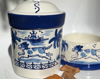 Hand Painted Blue and White Chinoiserie / Cavalier Treat Canister     Dog Treat Jar. Kitchen canister. Bathroom canister. Copyright design